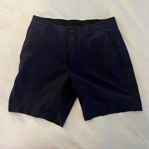 Banana Republic - Mens Flat Front Shorts - Size 33